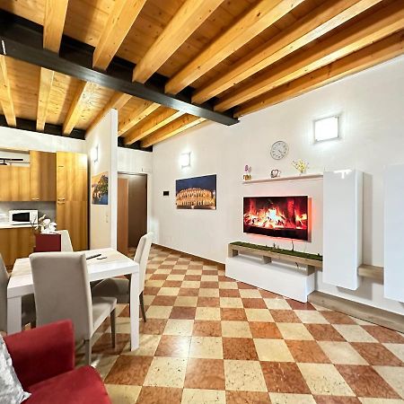Imperial Home Mazzini Centro Verona 1 Eksteriør billede