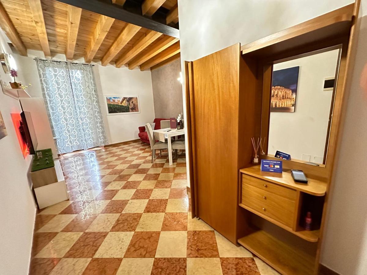 Imperial Home Mazzini Centro Verona 1 Eksteriør billede