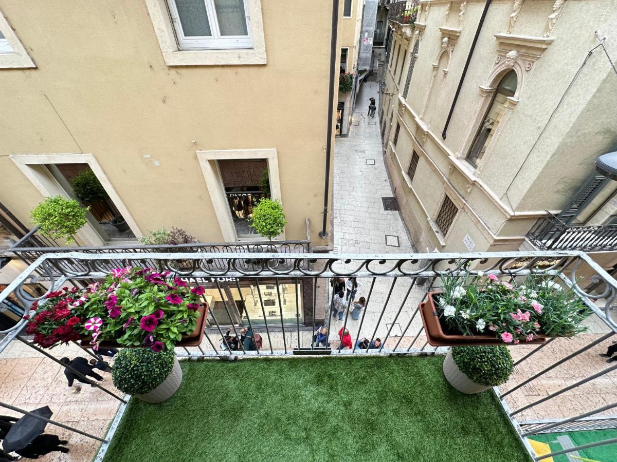 Imperial Home Mazzini Centro Verona 1 Eksteriør billede